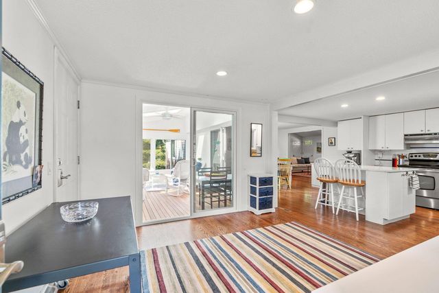 864 W Yarmouth Road, Yarmouth Port, MA 02675