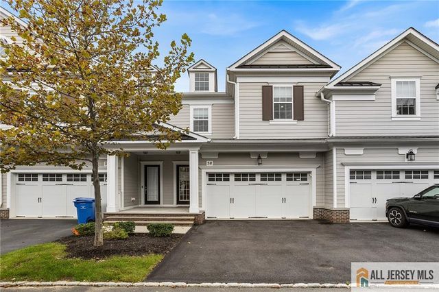 38 Hamilton Drive, Cranbury, NJ 08512
