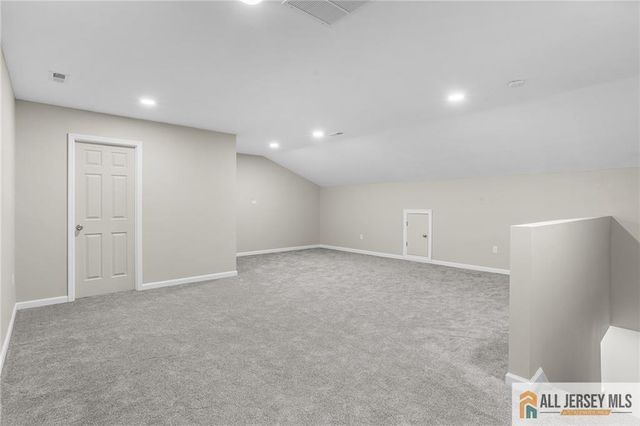 38 Hamilton Drive, Cranbury, NJ 08512