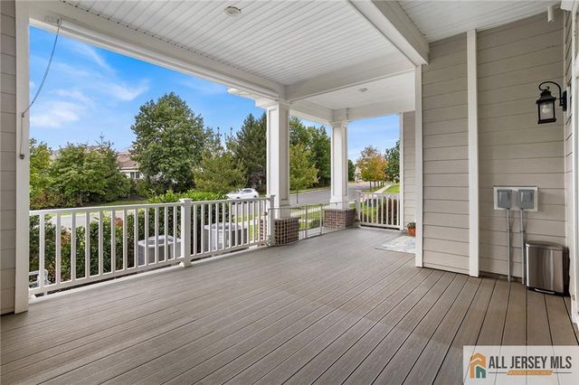 38 Hamilton Drive, Cranbury, NJ 08512