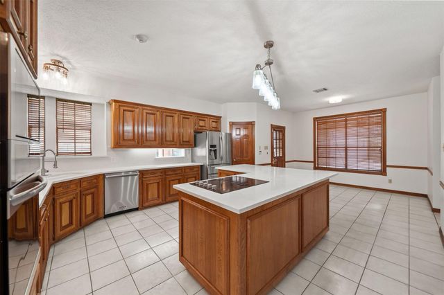 5406 Autumn Breeze Court, Spring, TX 77379