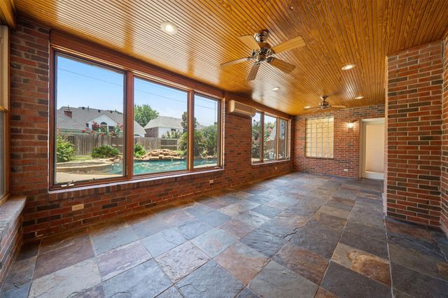 5406 Autumn Breeze Court, Spring, TX 77379