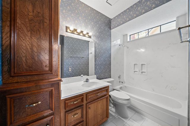 5406 Autumn Breeze Court, Spring, TX 77379