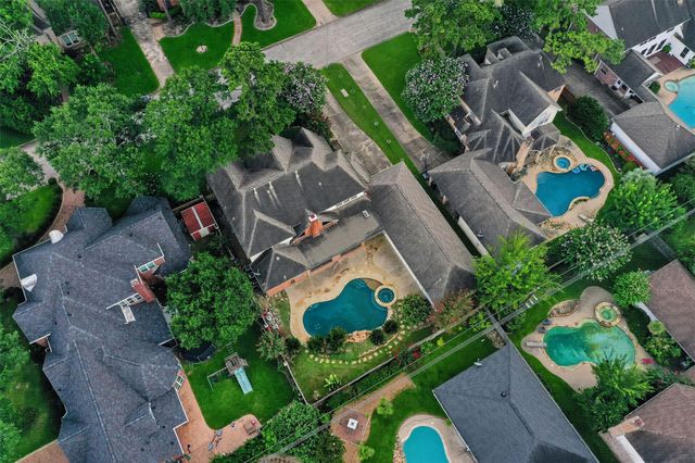 5406 Autumn Breeze Court, Spring, TX 77379