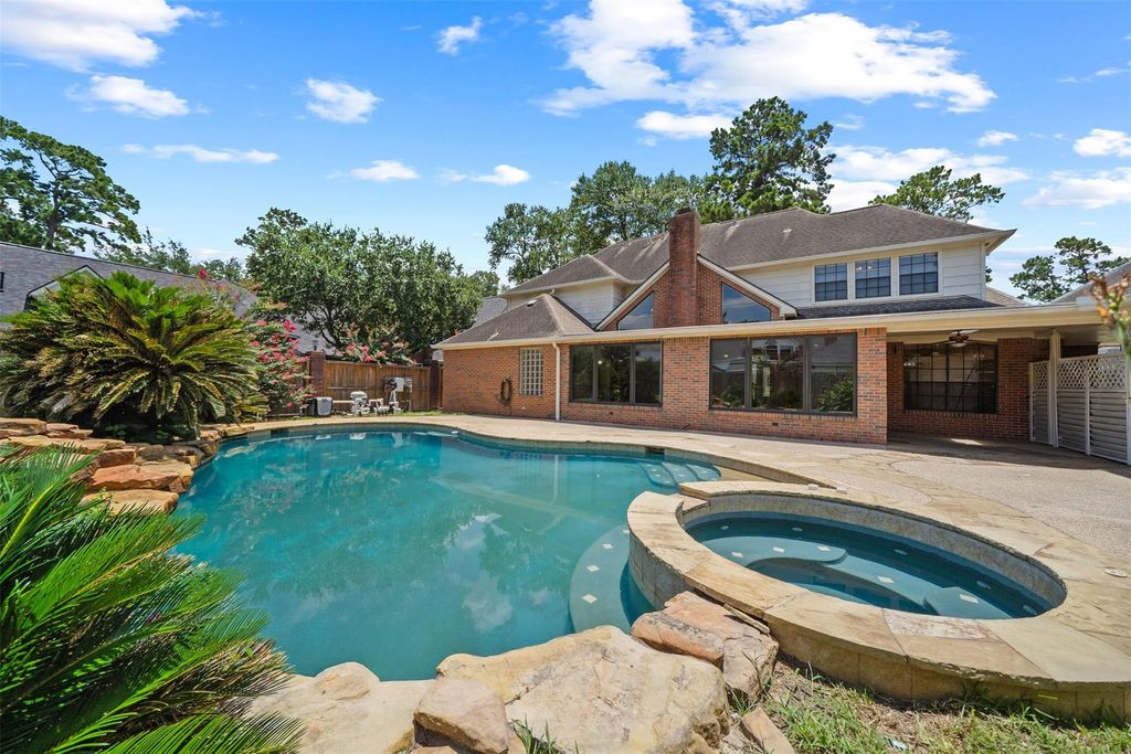 5406 Autumn Breeze Court, Spring, TX 77379