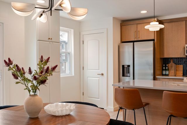 2129 Acklen Ave Apt 6, Nashville, TN 37212