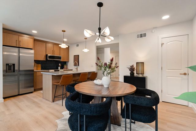 2129 Acklen Ave Apt 6, Nashville, TN 37212