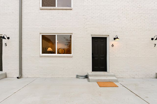 2129 Acklen Ave Apt 6, Nashville, TN 37212