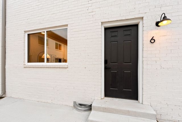 2129 Acklen Ave Apt 6, Nashville, TN 37212