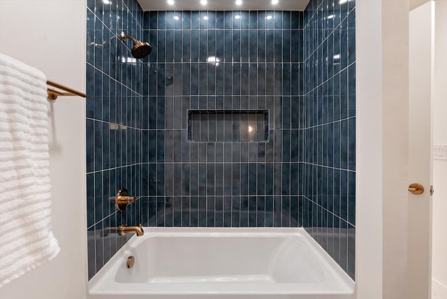 2129 Acklen Ave Apt 6, Nashville, TN 37212