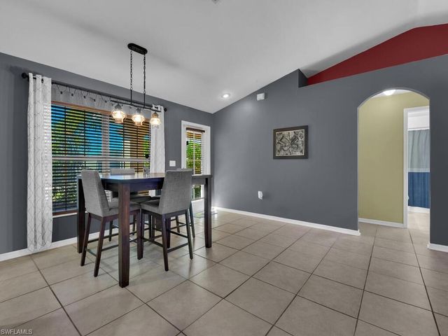 2609 NE 5th AVE, Cape Coral, FL 33909