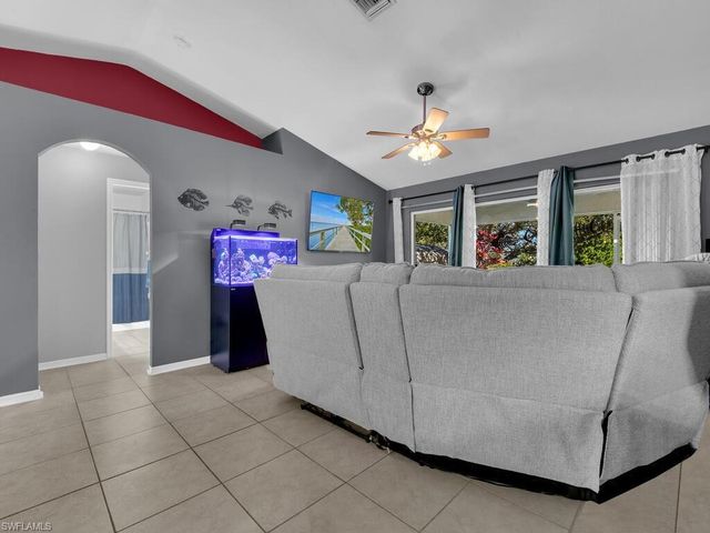 2609 NE 5th AVE, Cape Coral, FL 33909