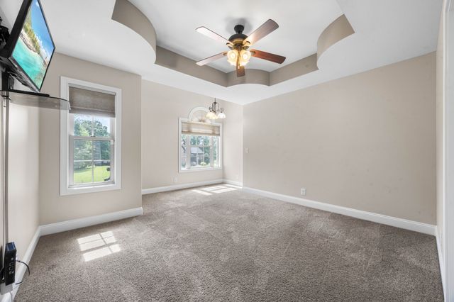 1789 Double R Blvd, Clarksville, TN 37042