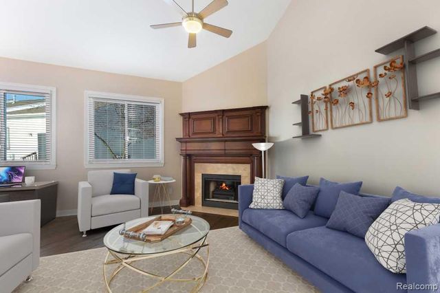 50234 Helfer Boulevard, Wixom, MI 48393