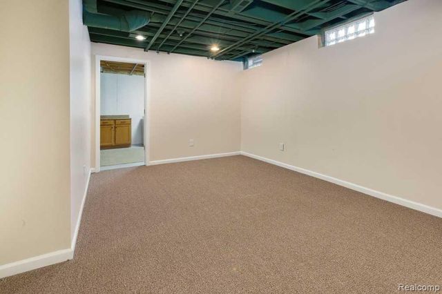 50234 Helfer Boulevard, Wixom, MI 48393