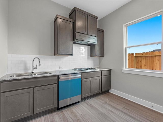 17827 Quartz Springs Lane, Tomball, TX 77377