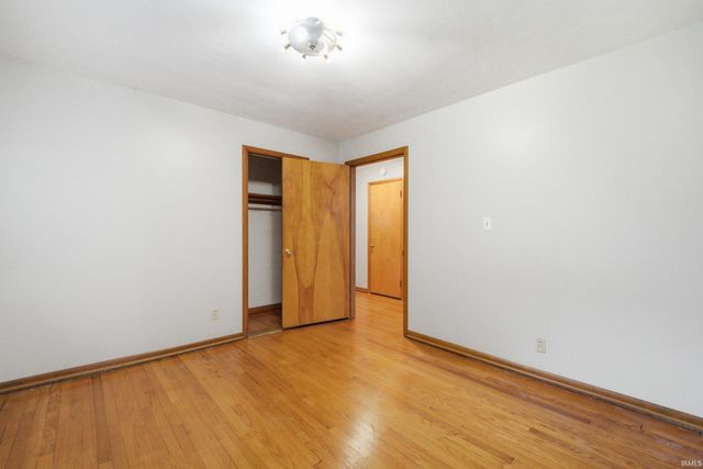 3233 Brady Lane, Lafayette, IN 47909