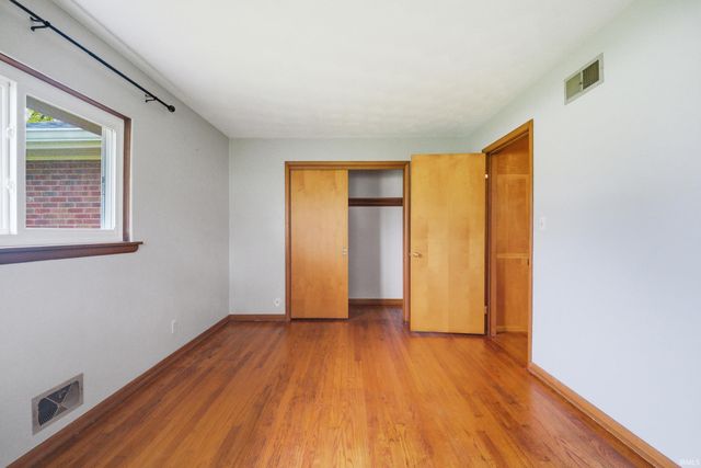 3233 Brady Lane, Lafayette, IN 47909