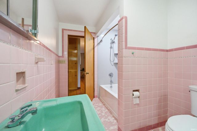3233 Brady Lane, Lafayette, IN 47909