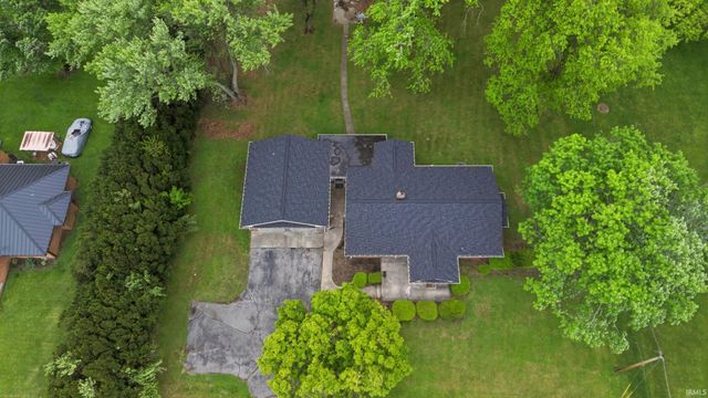 3233 Brady Lane, Lafayette, IN 47909
