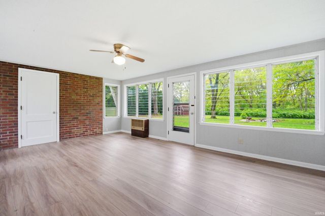 3233 Brady Lane, Lafayette, IN 47909
