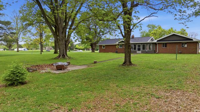 3233 Brady Lane, Lafayette, IN 47909
