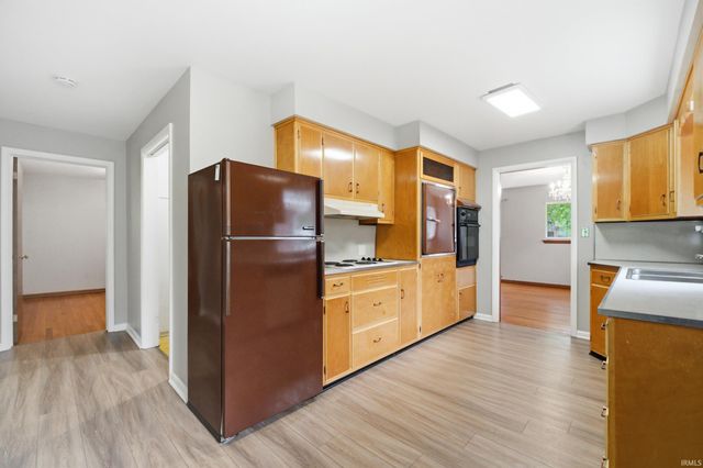 3233 Brady Lane, Lafayette, IN 47909