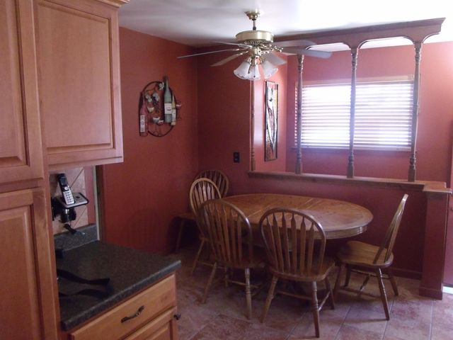 8467 Darlene Street, Warren, MI 48093