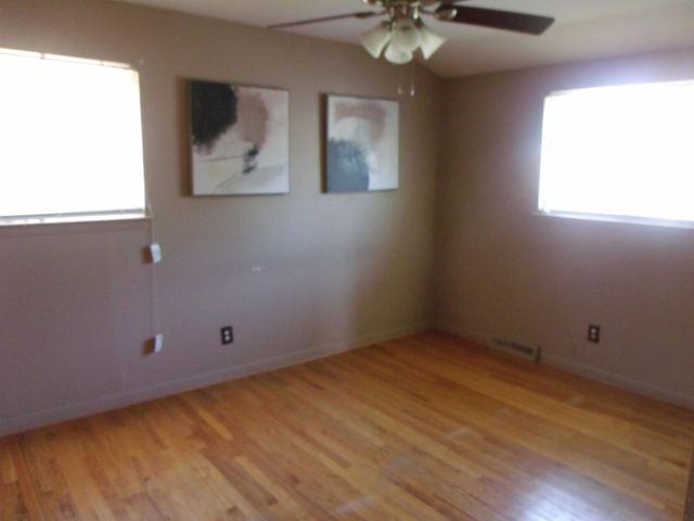 8467 Darlene Street, Warren, MI 48093