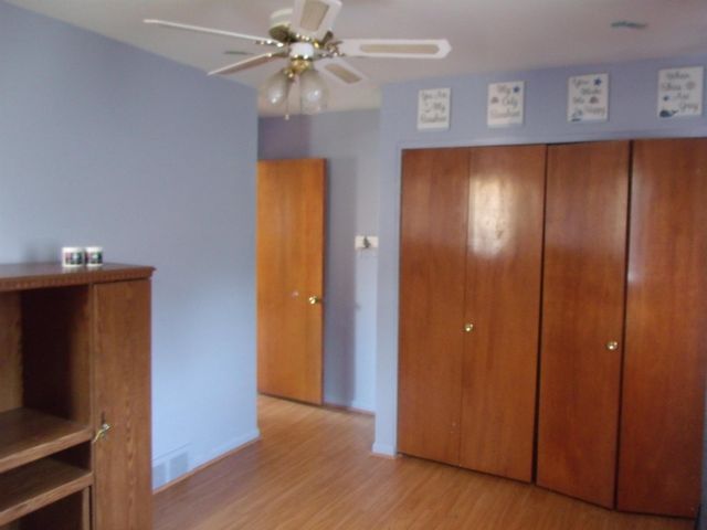 8467 Darlene Street, Warren, MI 48093