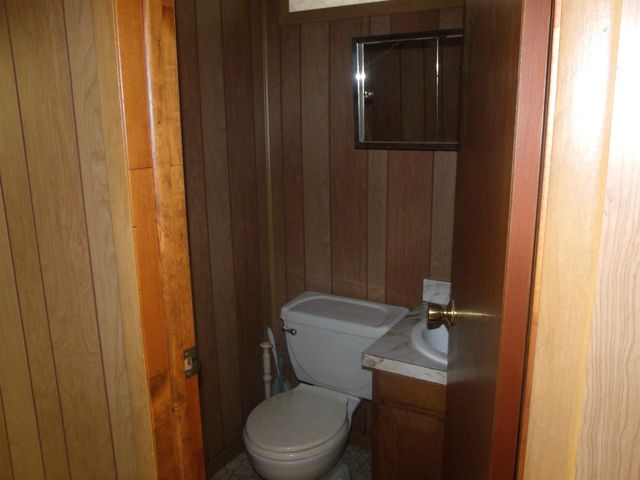 8467 Darlene Street, Warren, MI 48093