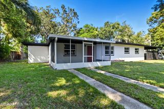 8223 BRACKRIDGE Boulevard S, Jacksonville, FL 32216
