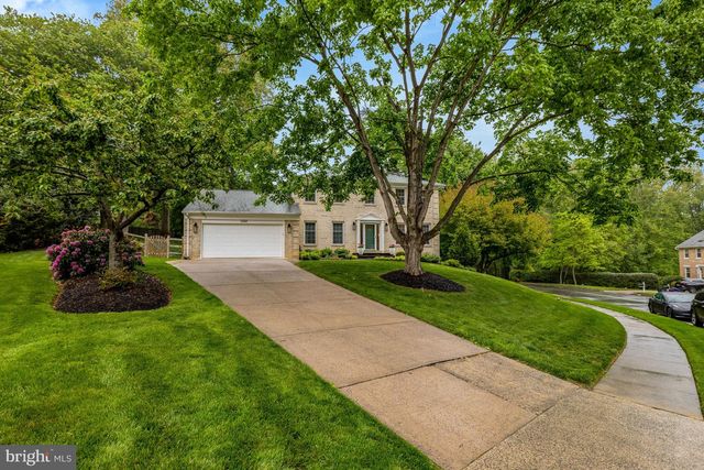 2068 KEDGE DR, Vienna, VA 22181