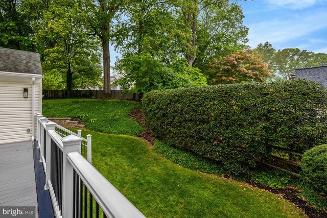 2068 KEDGE DR, Vienna, VA 22181