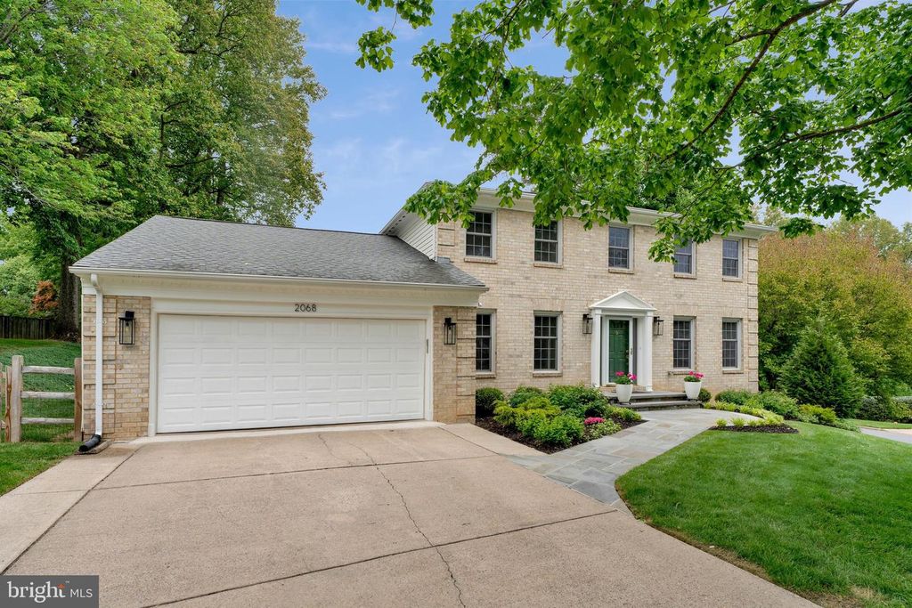 2068 KEDGE DR, Vienna, VA 22181