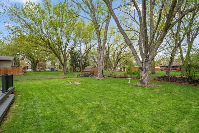 965 Redwell Lane, Apple Valley, MN 55124