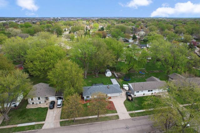 965 Redwell Lane, Apple Valley, MN 55124