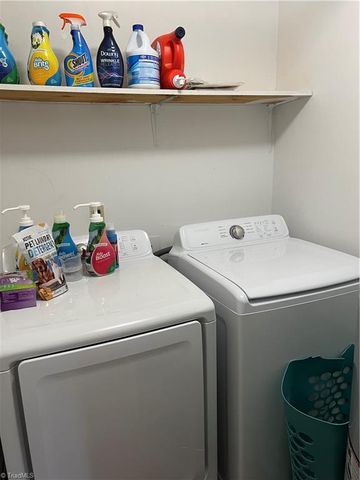 200 Choyce Street, Lexington, NC 27295