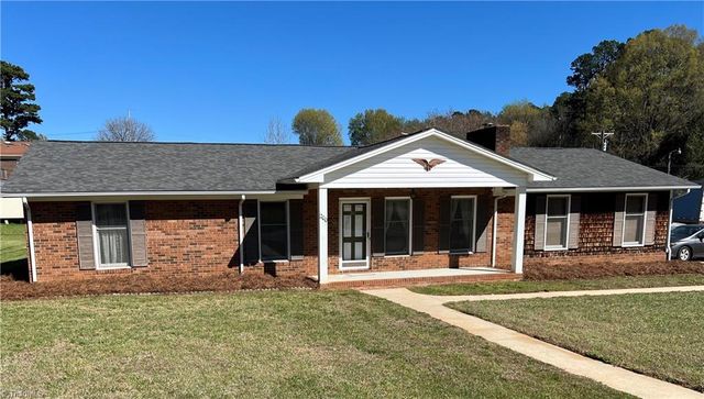 200 Choyce Street, Lexington, NC 27295