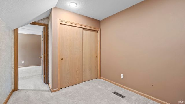 1304 Ardsley Court, Fort Wayne, IN 46815