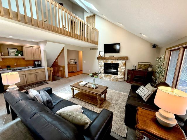 1304 Ardsley Court, Fort Wayne, IN 46815