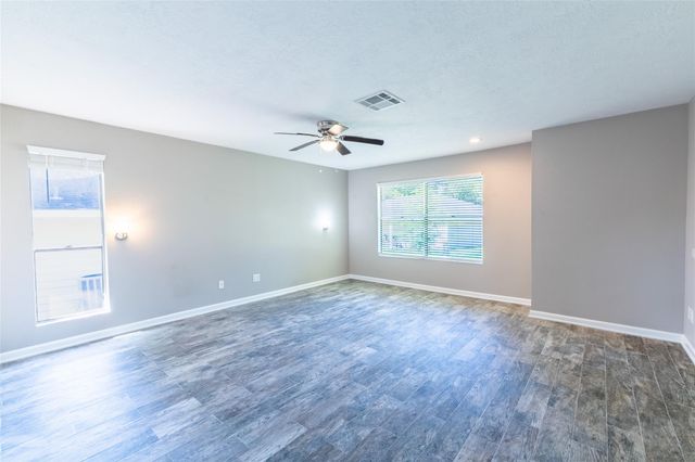 3480 Balboa Circle, Montgomery, TX 77356
