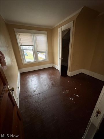 12520 Cornado Avenue, Cleveland, OH 44108