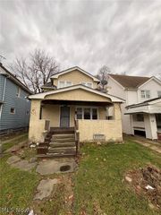 12520 Cornado Avenue, Cleveland, OH 44108