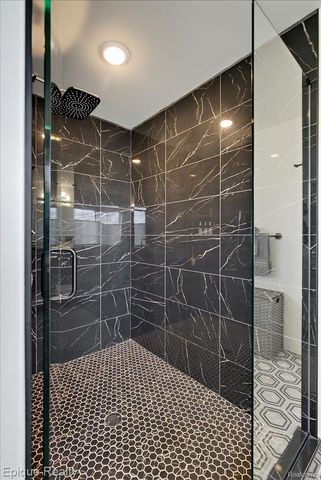 24603 CALLAWAY Drive, Macomb Township, MI 48042