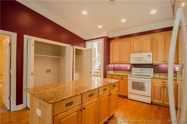 107 Wynncrest Lane, Fayetteville, NC 28303