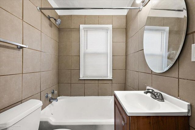 20575 Dean Street, Detroit, MI 48234