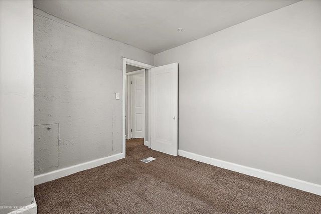 20575 Dean Street, Detroit, MI 48234