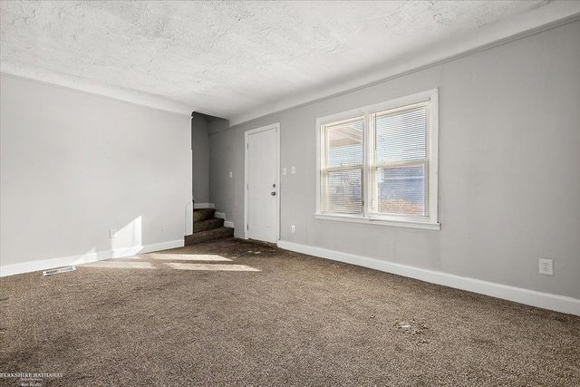 20575 Dean Street, Detroit, MI 48234