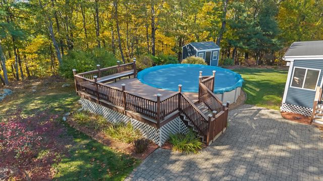 7 Old Salem Cir, Shrewsbury, MA 01545